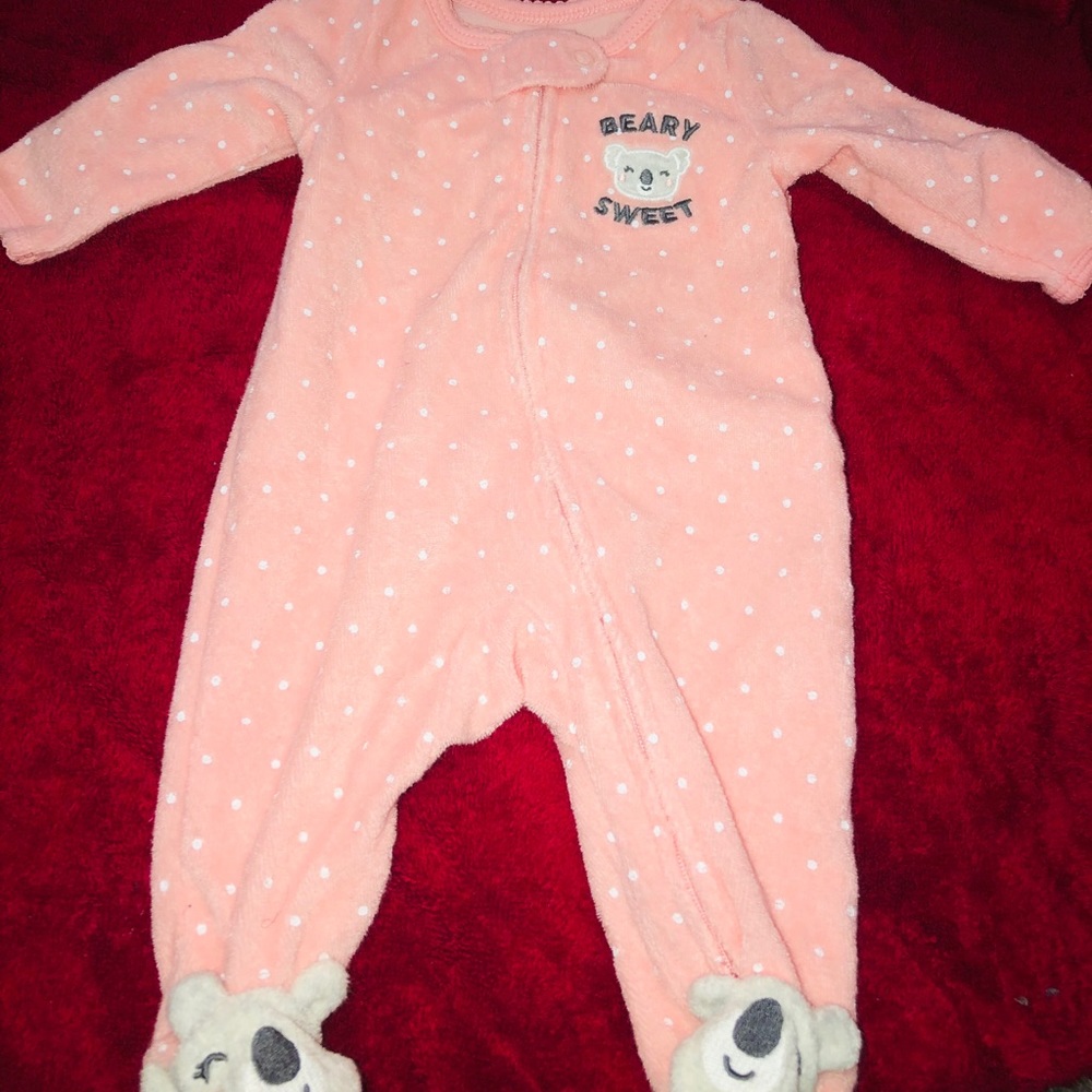 BABY FOOTIES